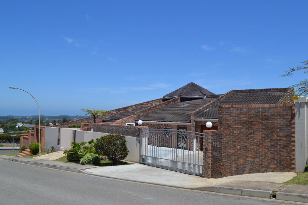 Blue Sea Guest House East London Exterior foto